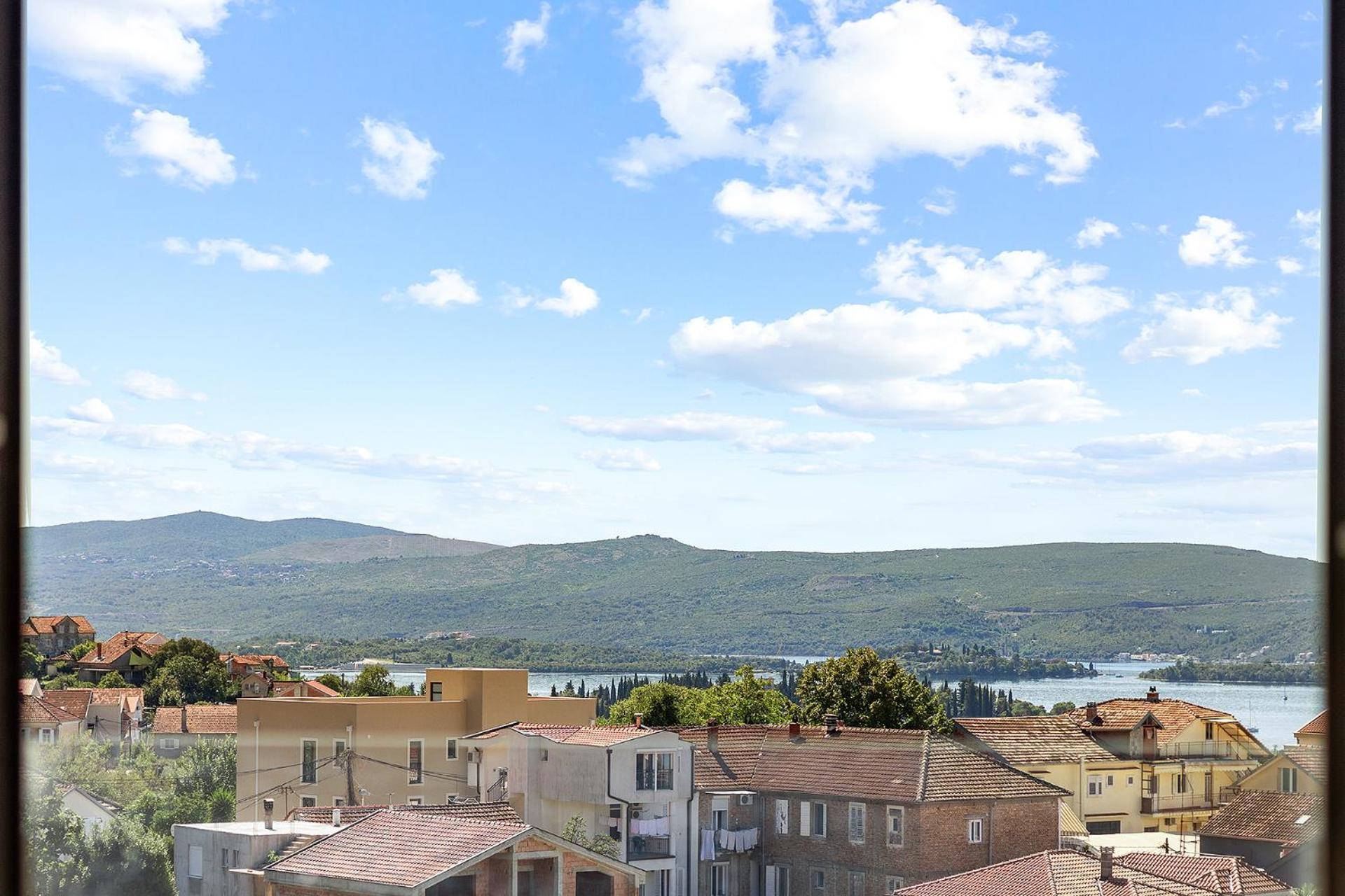 Premium With Private Parking, Pool With Adriatic View Apartment